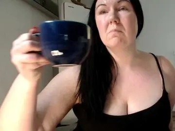 Bongacams Watch Live Sex Cams of p6w-official