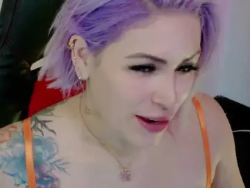 Bongacams Live Sex Cam of Ivypoison10