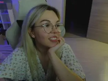 Bongacams Adult Webcams of hotbabatopp