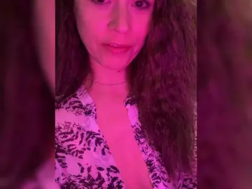 Bongacams Live Sex Cam of Amy-Lee