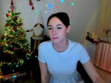 Bongacams Watch Live Sex Cams of MakeYouHappy