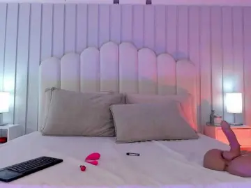 Ashley-Pink from bongacams