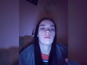 Bongacams Nude Webcam of Luna29a