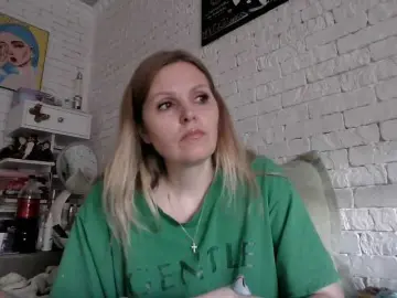 Bongacams Watch Live Sex Cams of AngelAlone