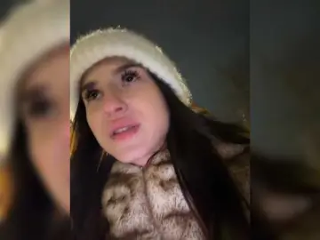 Bongacams Watch Live Sex Cams of EwaBrown