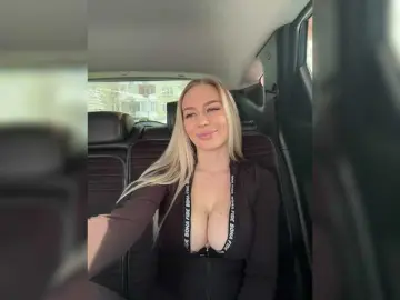 Lovensesgirl from bongacams