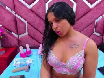 Bongacams Best live sex cam show of SquirtDirty