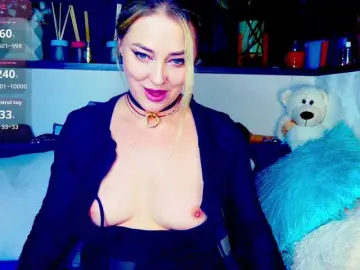 Bongacams Private Sex Chat of -JuliaSpace-