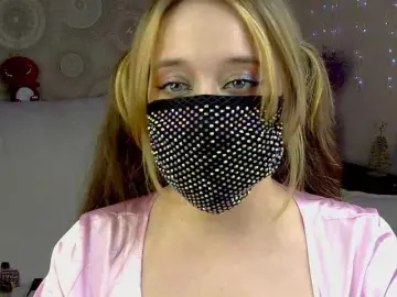 Bongacams Live Sex Cam of eridaamorous-1