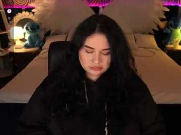 PollyMur from bongacams