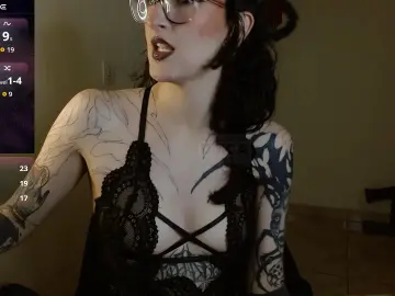 Cam4 Private Sex Chat of Inked_Val