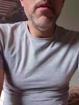 Cam4 Nude Webcam of beneleven_xxx