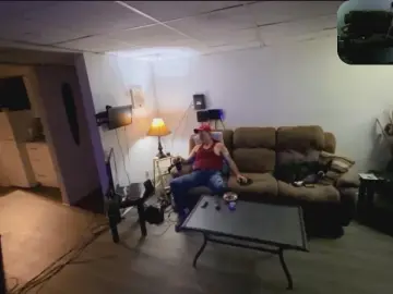 Cam4 Adult Webcam of CanadaGuy1978