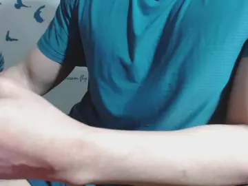 Cam4 Live Sex Cam of AsianGayDick