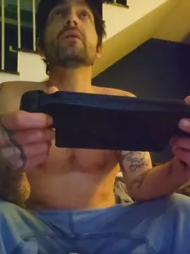 Cam4 Live Sex of Itzmeebaby