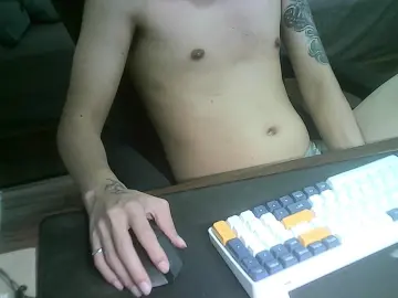 Cam4 Sex Chat of Ryan6753