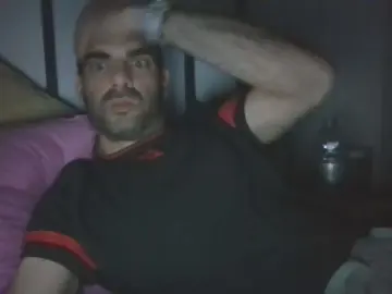 Cam4 Free Live Porn of txatin22