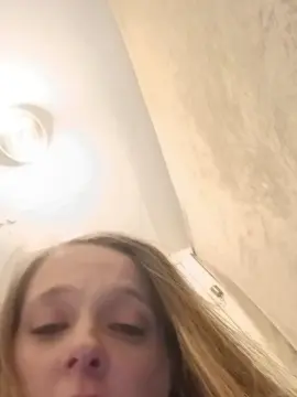 Cam4 Watch Live Sex Cams of Nicolewetty