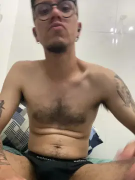 Cam4 Private Sex Chat of luizinho224hot