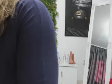 Cam4 Live Sex Cam of asweetcherry30