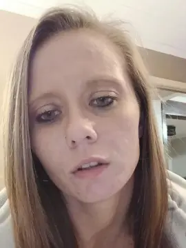 Cam4 Live Porn of Ladyyharper_96