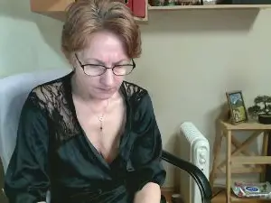 Cam4 Live Sex Cam of ChaudeRoxane