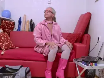 Cam4 Live Sex Cam of Poppersmaus