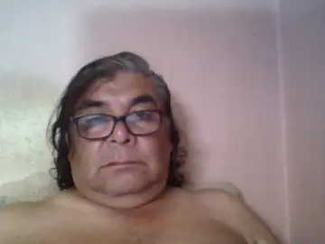 Cam4 Free Live Porn of romeoron70