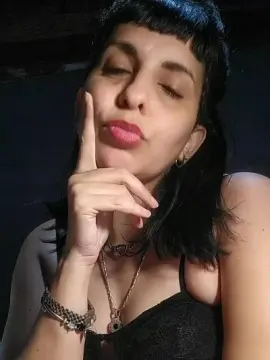 Cam4 Adult Webcam of Ayuqueen