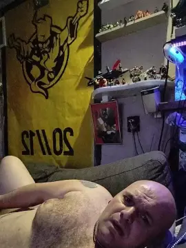 Cam4 Live Sex Cam of chubbyissy38