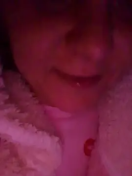 Cam4 Free Live Porn of cuteandwet