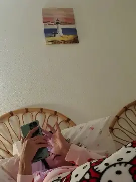 Cam4 Live Porn of cuteandwet