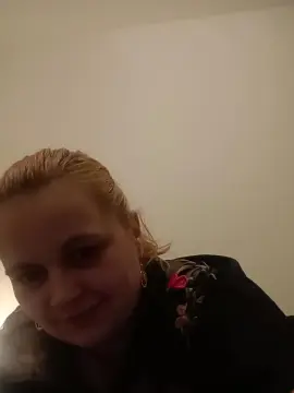 Cam4 Live Sex of lapetitecoquin3