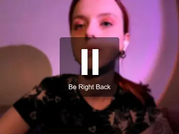 LaviniaGalway from cam4