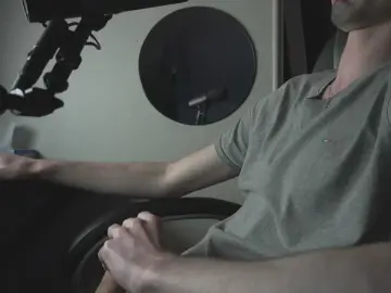 Cam4 Watch Live Sex Cams of AymK