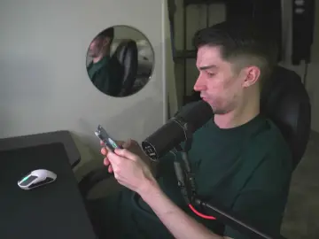 Cam4 Private Sex Chat of AymK