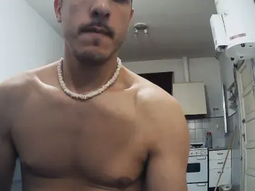 Cam4 Free Live Porn of Gauch92