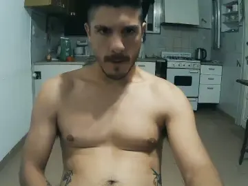 Cam4 Free Live Porn of Gauch92