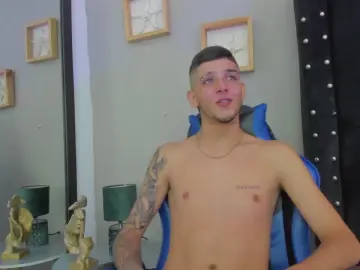 Cam4 Live Sex Cam of Mathewboy1