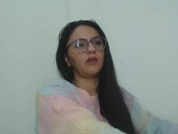 Cam4 Free Live Porn of julieta_rossi