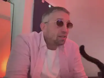 Cam4 Sex Chat of Chinesefrenchi