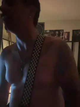 Cam4 Nude Webcam of HardwrkingK0