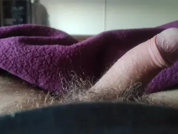 Cam4 Live Sex Cam of luis4750xxx