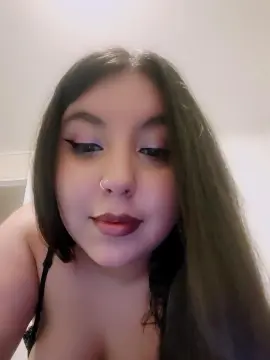 Cam4 Free Live Porn of Cami_l0v