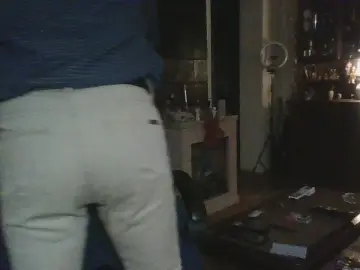 Cam4 Live Porn of calenton65