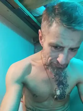 Cam4 Live Sex of MagickMike85