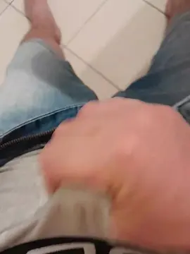 Cam4 Live Sex Cam of hombreeeeee