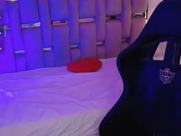 Cam4 Sex Chat of ZharaLux