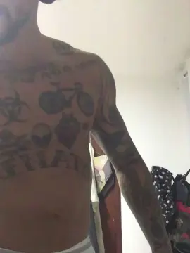 Cam4 Free Live Porn of Abrahao22