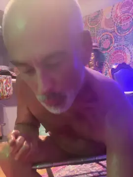 Cam4 Sex Chat of NudistDaddyUSA